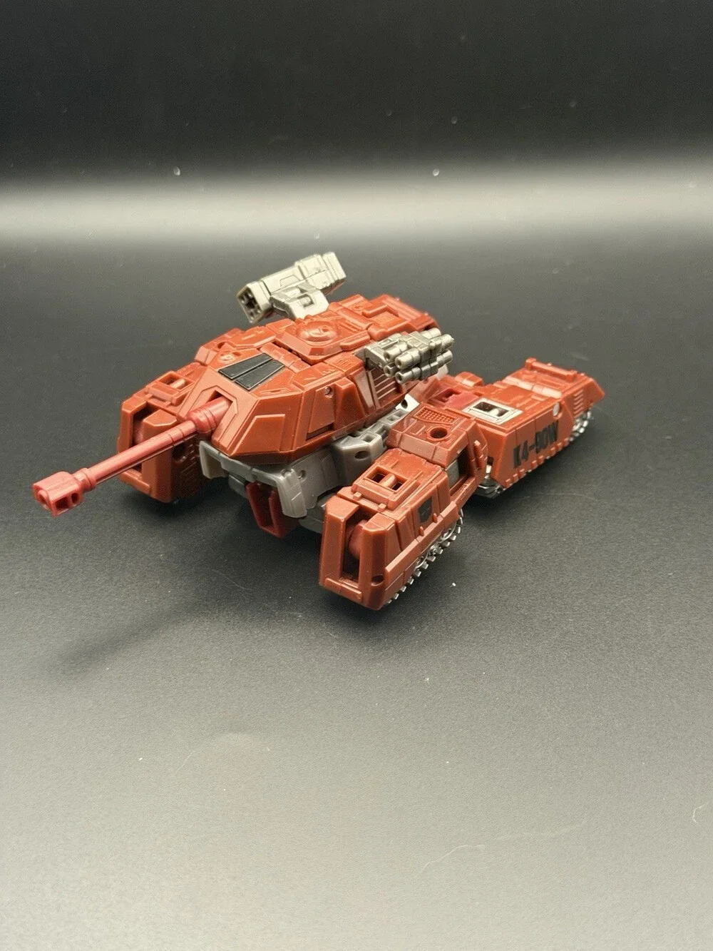 Transformers Generations Deluxe Class Warpath